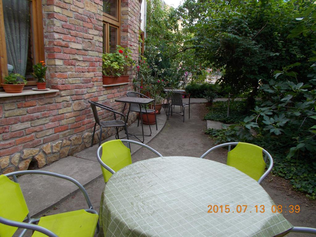 Hungaria Guesthouse Budapest Exterior foto